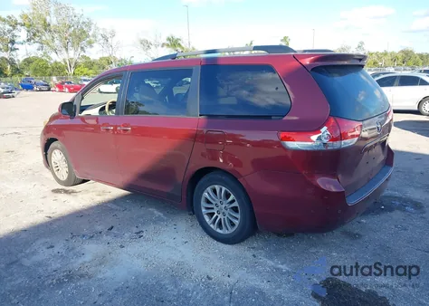 2011 Toyota Sienna Xle V6 from USA, damaged, VIN 5TDYK3DC4BS019962